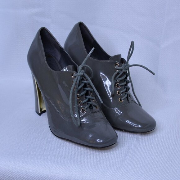 Pour la Victoire Patent Leather Lace Up Heels Sz 8 - Picture 2 of 9